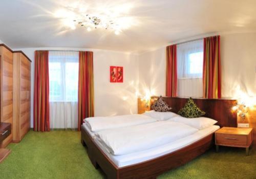 Parkvilla Appartements 배드호프가스타인 외부 사진